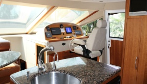 Kathleen 74ft Lazzara Yachts Yacht For Sale