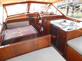 Dazzler 30ft Lyman Yacht For Sale