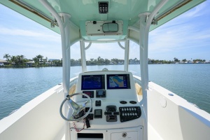 28ft NauticStar Yacht For Sale