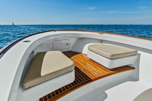 26ft Custom Yacht For Sale
