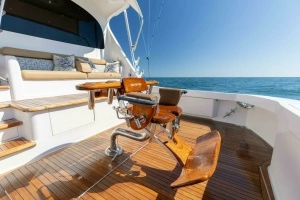 2013 Viking 76 Convertible thumbnail 62