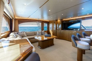 2013 Viking 76 Convertible thumbnail 5
