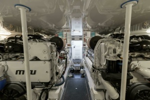 2018 Viking 62 Convertible thumbnail 41