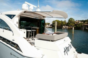 Photo 6218086 for 2019 Cruisers Yachts 60 Cantius After Five 2019 Cruisers Yachts 60 Cantius- AFTER FIVE