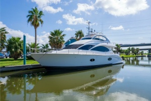 Kathleen 74ft Lazzara Yachts Yacht For Sale