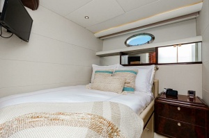 Serendipity 94ft Lazzara Yachts Yacht For Sale