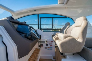 Relax Josephine 45ft Azimut Yacht For Sale