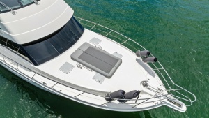 Foredeck with Sunpad and Railings