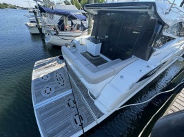Lopez Cove II 47ft Sea Ray Yacht For Sale