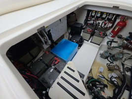 BFT 42ft Boston Whaler Yacht For Sale
