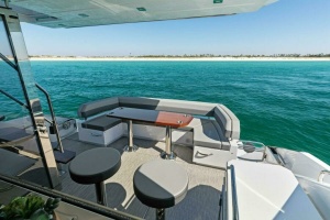 Miss Tracy Lane 60ft Cruisers Yachts Yacht For Sale