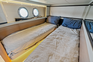 EMERALD 50ft Absolute Yacht For Sale