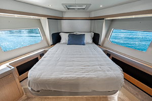 EMERALD 50ft Absolute Yacht For Sale
