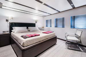 EXPLORER 130 130ft Ocean King Yacht For Sale