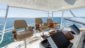 Flybridge with Helm Seating