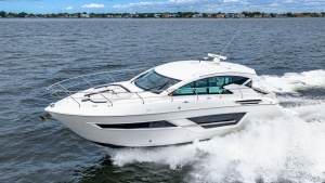 Dynamic Starboard Side View