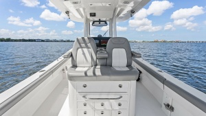 Filthy Animal 31ft Regulator Yacht For Sale