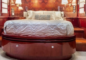 JusMad 80ft Ocean Alexander Yacht For Sale