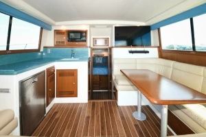 2001 Cabo 35 Flybridge thumbnail 3