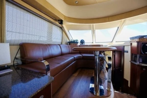 2006 Sea Ray 52 Sedan Bridge thumbnail 8