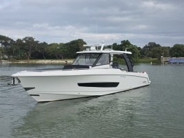 BFT 42ft Boston Whaler Yacht For Sale