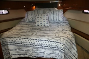 2015 Sea Ray 410 Sundancer thumbnail 21