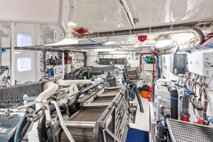 GRIFFIN 80ft Hatteras Yacht For Sale