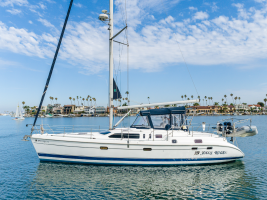 Jolly Roger 45ft Hunter Yacht For Sale