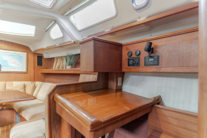 Jolly Roger 45ft Hunter Yacht For Sale