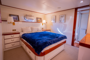 Noya Hill 114ft Crescent Yacht For Sale