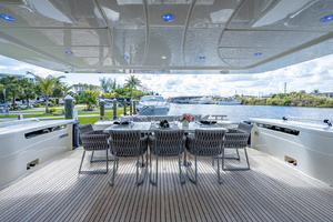 La Bella Vita 83ft Ferretti Yachts Yacht For Sale
