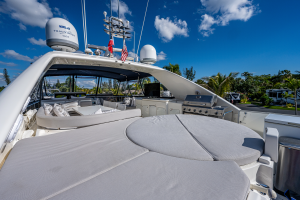 La Bella Vita 83ft Ferretti Yachts Yacht For Sale