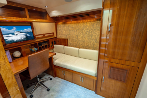 LADY BELLA 64ft Hatteras Yacht For Sale