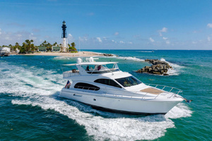 64' Hatteras 2006
