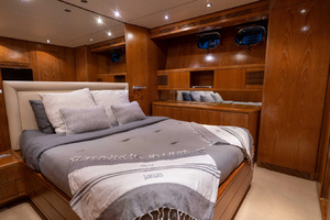 LOSAND 82ft Sanlorenzo Yacht For Sale