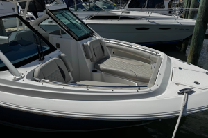 Luna Sea 26ft Pursuit Yacht For Sale