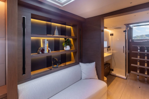 Marooned 67ft Lagoon Yacht For Sale