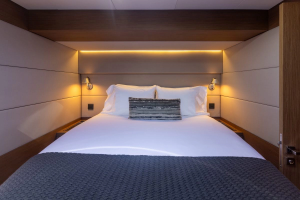 Marooned 67ft Lagoon Yacht For Sale