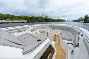 NINIPOP 42ft Pursuit Yacht For Sale