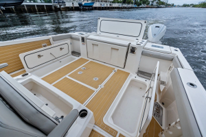 NINIPOP 42ft Pursuit Yacht For Sale