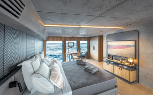 NUMARINE 30XP 101ft Numarine Yacht For Sale