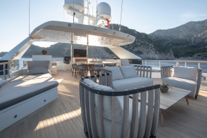 NUMARINE 32XP 105ft Numarine Yacht For Sale