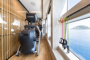 NUMARINE 32XP 105ft Numarine Yacht For Sale