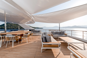 NUMARINE 32XP 105ft Numarine Yacht For Sale