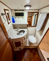 Ocean Jewel 50ft Ocean Alexander Yacht For Sale