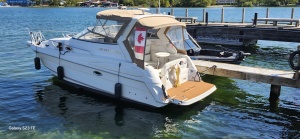 28ft Regal Yacht For Sale
