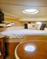 31ft Maxum Yacht For Sale