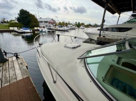 27ft Rinker Yacht For Sale