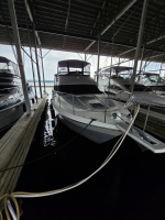 43ft Bayliner Yacht For Sale