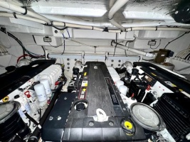 2013 Cruisers Yachts 540 Sports Coupe 54